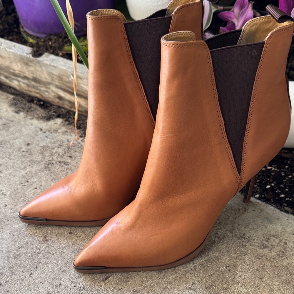 Tony Blanco Dain Tan Como Boots